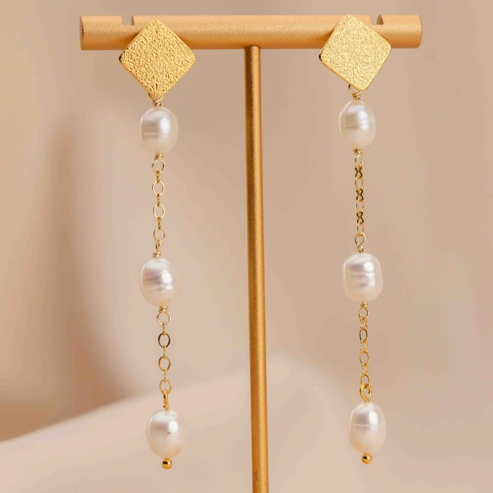 Arete largo con topo Elegancia Perlada