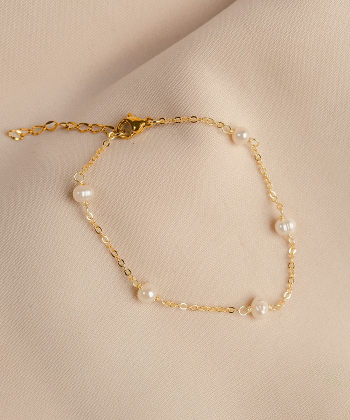 PULSERA PEARL THREAD